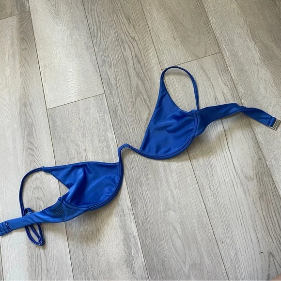 Lovers + Friends Blue Bikini Top - Picture 2 of 5